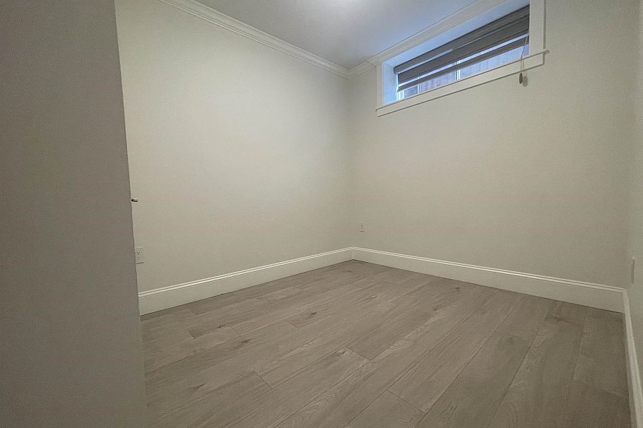 208x 37TH AVENUE, Vancouver BC V5P 1G3 Vancouver, BC - 16