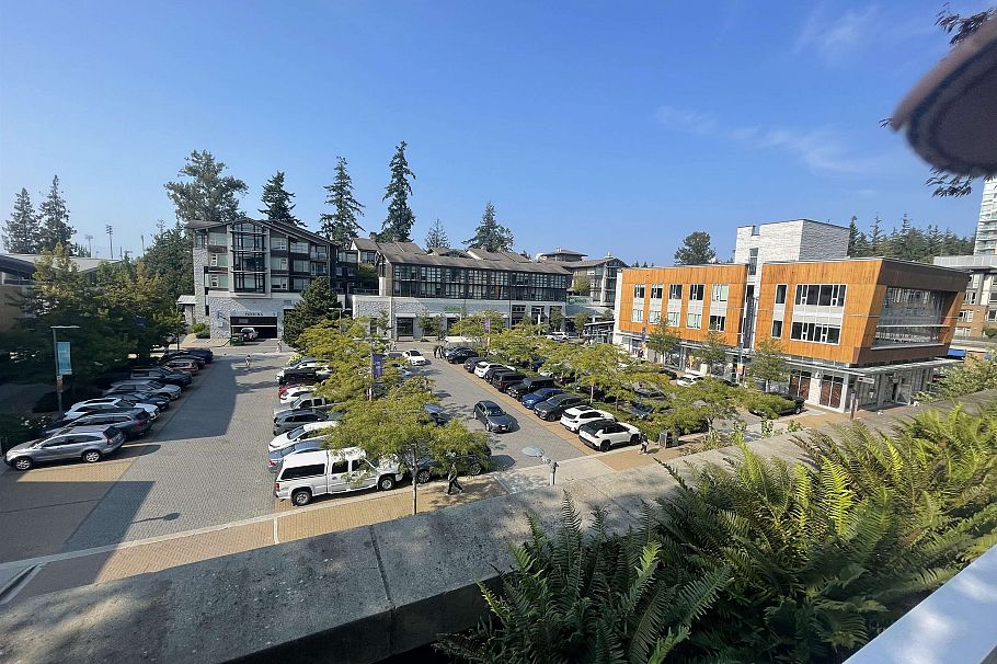 208x 37TH AVENUE, Vancouver BC V5P 1G3 Vancouver, BC - 4