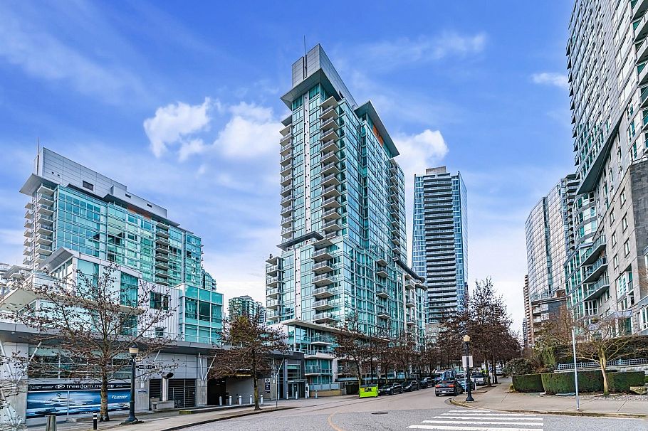 574 Nicola Street Vancouver, BC - 2