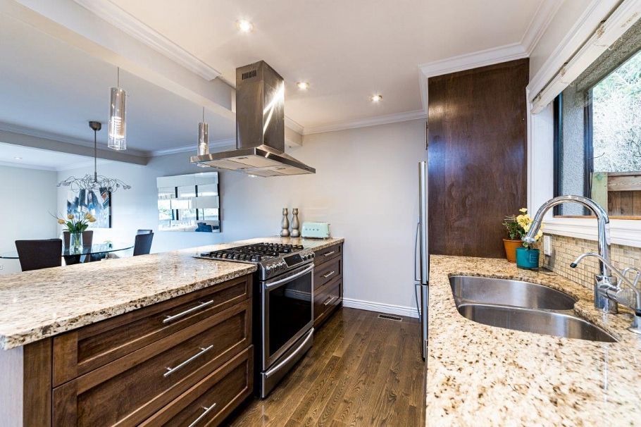 1163 Lillooet Road North Vancouver, BC - 7