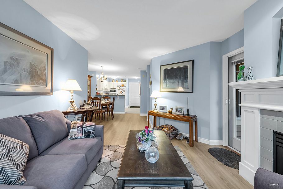 202 960 Lynn Valley Road North Vancouver, BC - 12