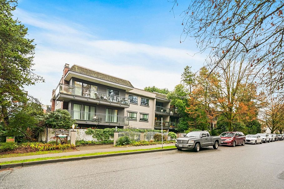 304 319 E 7th Avenue Vancouver, BC - 30