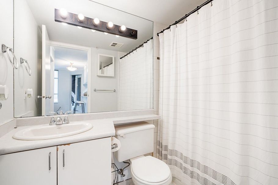 504 438 Seymour St Street Vancouver, BC - 9