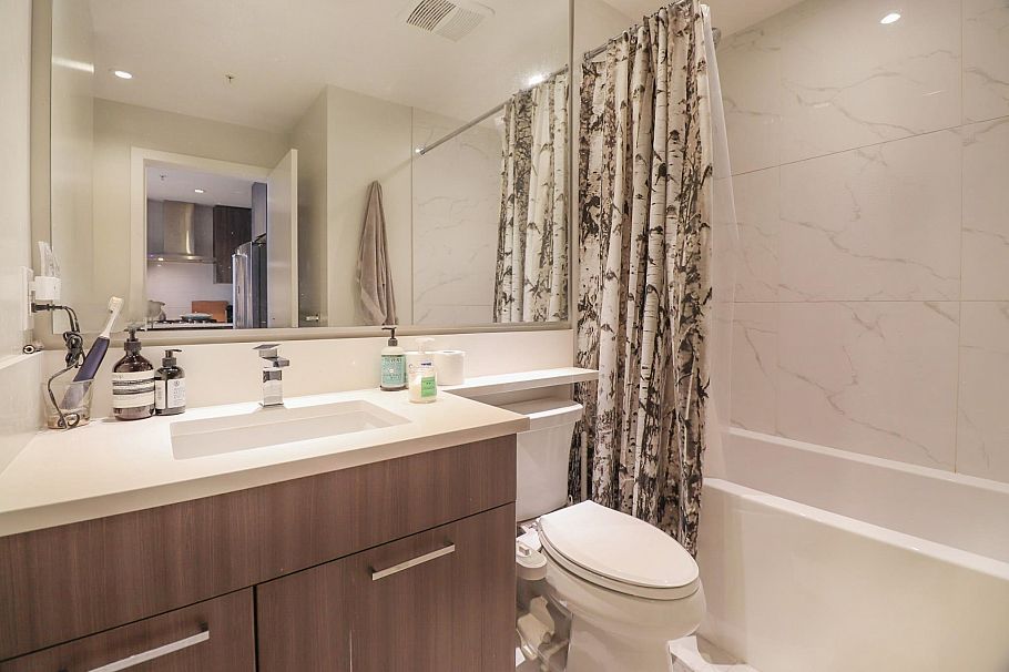 803 1788 Gilmore Avenue Burnaby, BC - 7