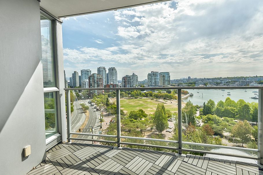 1207 1408 Strathmore Mews Vancouver, BC - 8