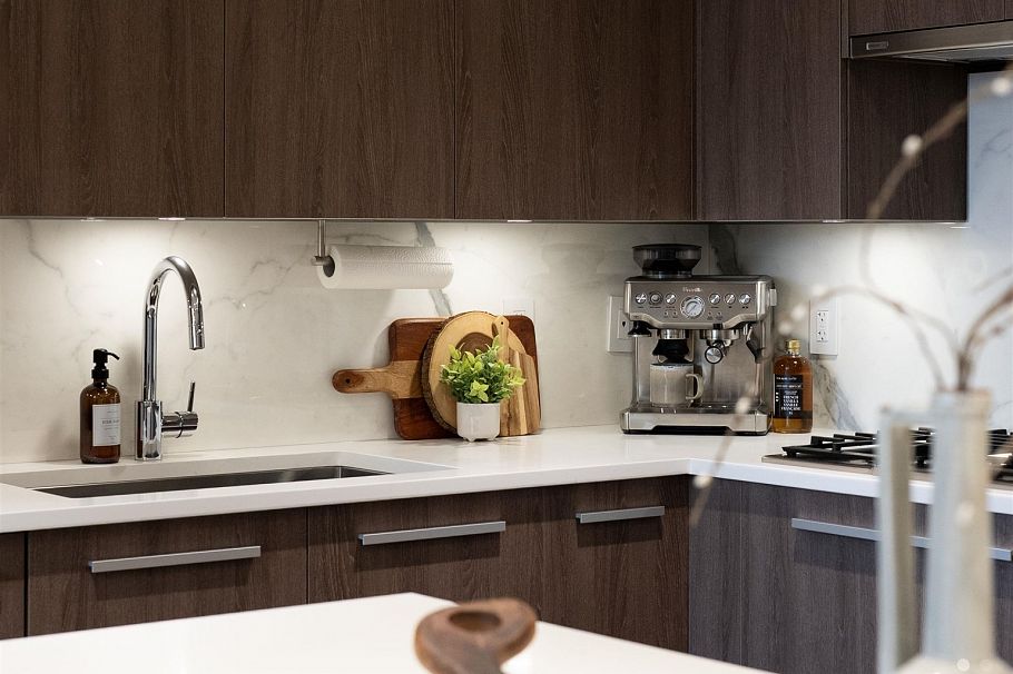 1201 2785 Library Lane North Vancouver, BC - 16