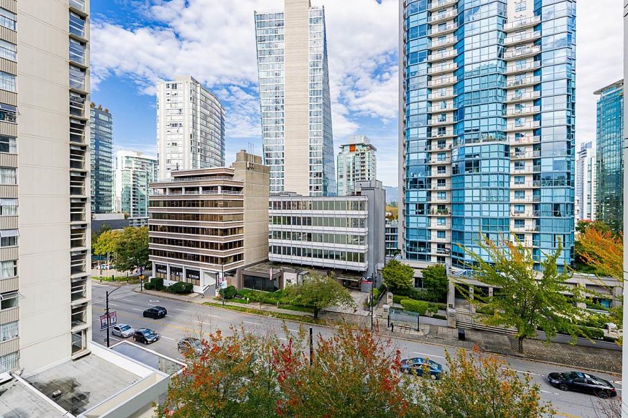 604 1420 W Georgia Street Vancouver, BC - 25