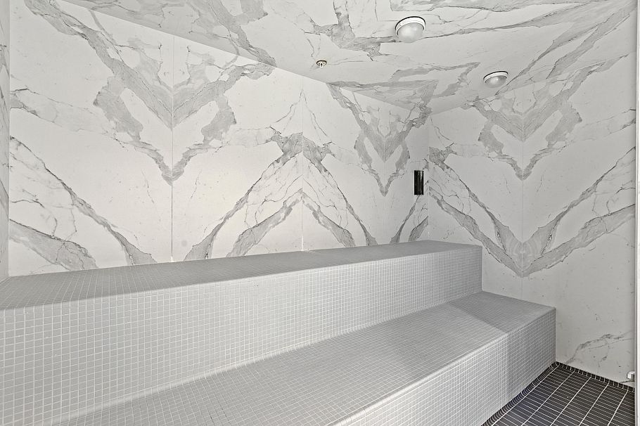 205 1550 Fern Street North Vancouver, BC - 24