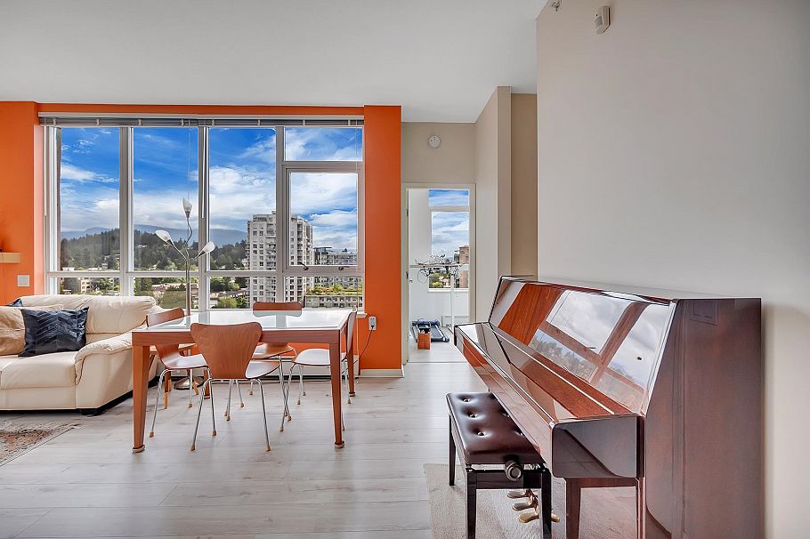 1403 120 W 16th Street North Vancouver, BC - 8