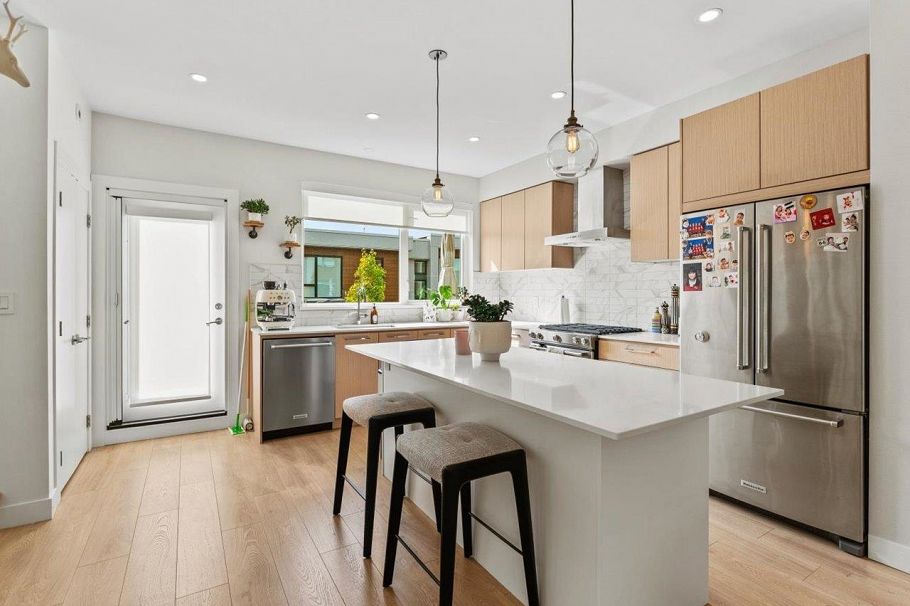 66 3597 Malsum Drive North Vancouver, BC - 8