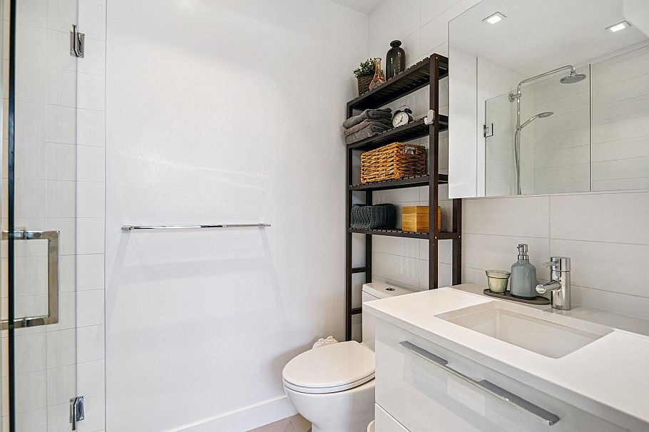 713 108 E 1st Avenue Vancouver, BC - 21