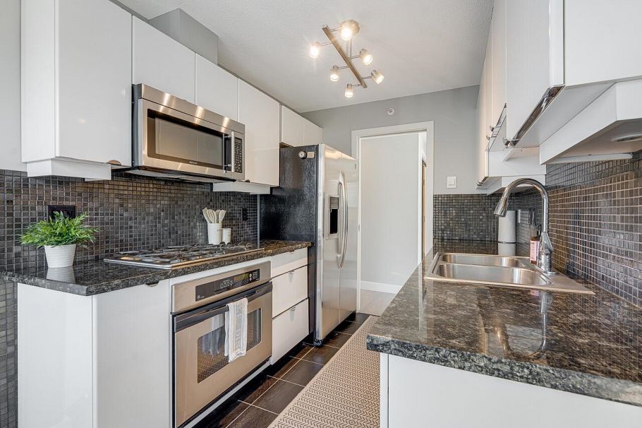 1605 837 W HASTINGS STREET, Vancouver BC V6C 1C6 Vancouver, BC - 3