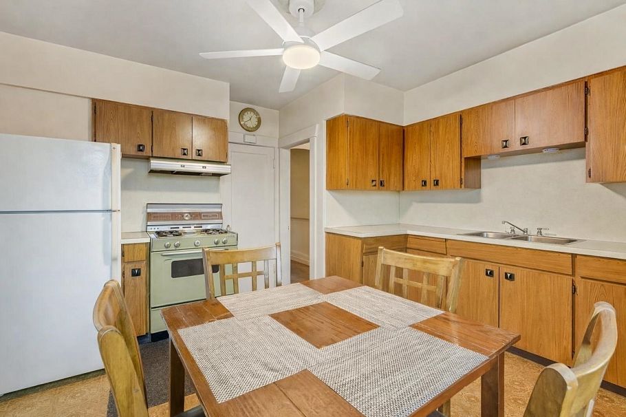 1311 Kamloops Street Vancouver, BC - 10