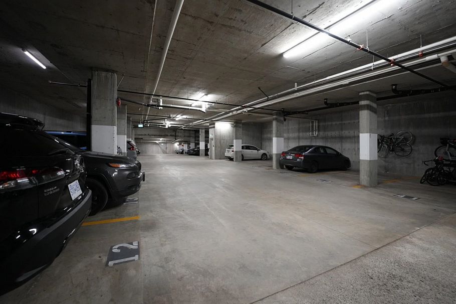 36 3855 Pender Street Burnaby, BC - 33