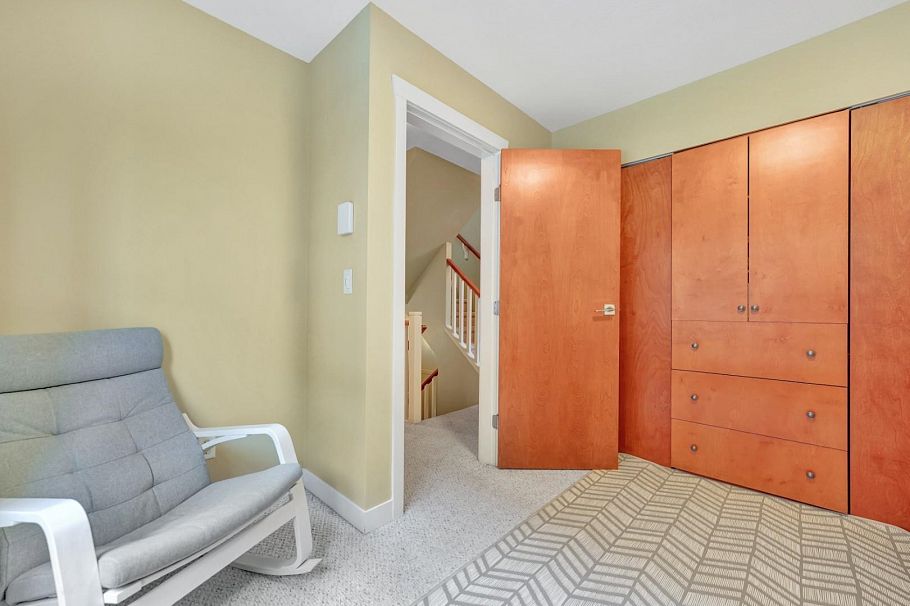 36 3855 Pender Street Burnaby, BC - 16