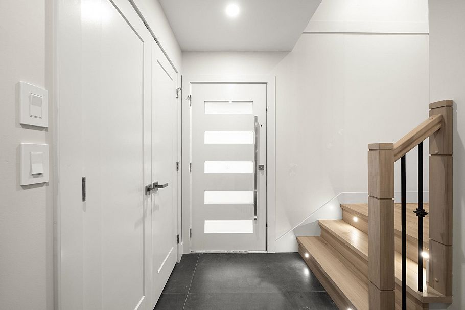 3 3881 Hurst Street Burnaby, BC - 19