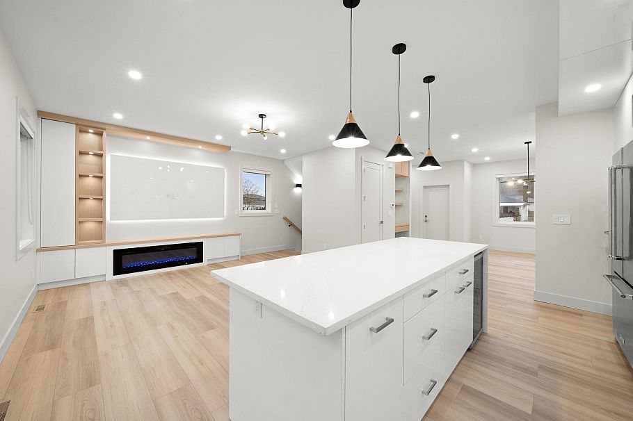 3 3881 Hurst Street Burnaby, BC - 8