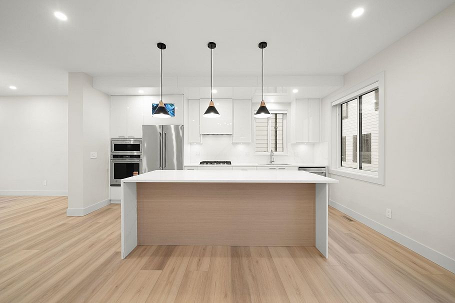 3 3881 Hurst Street Burnaby, BC - 5