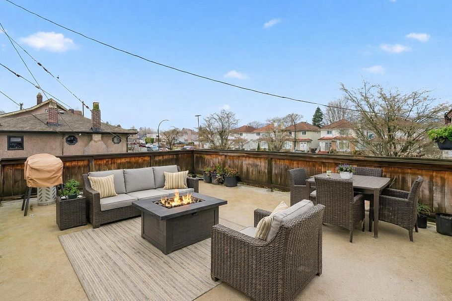 1311 Kamloops Street Vancouver, BC - 23