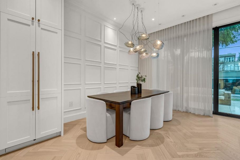 4454 W 4th Avenue Vancouver, BC - 14