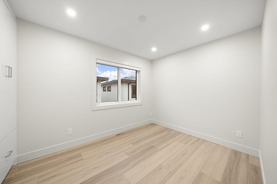 3 3881 Hurst Street Burnaby, BC - 13