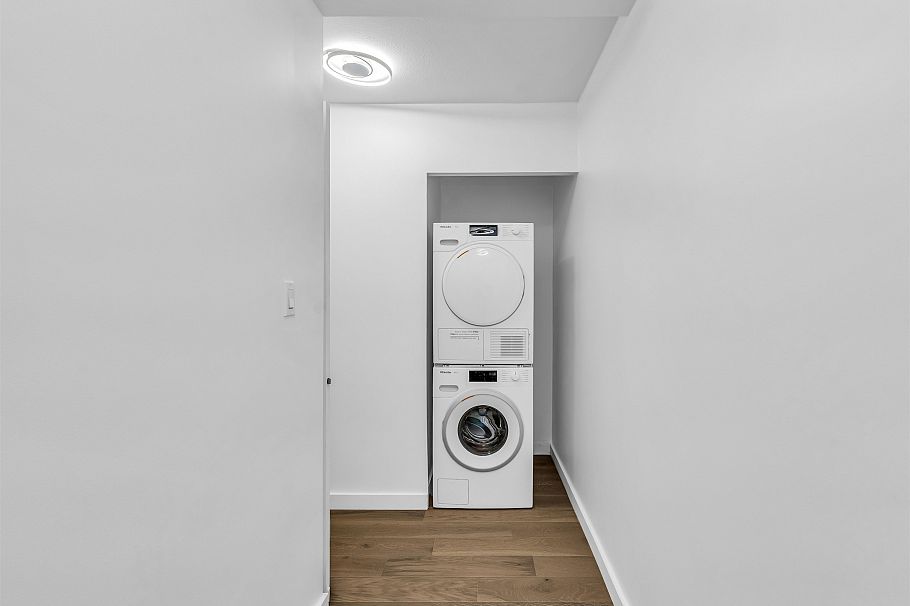 207 1990 Dunbar Street Vancouver, BC - 26