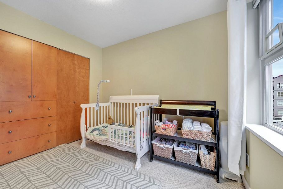 36 3855 Pender Street Burnaby, BC - 17