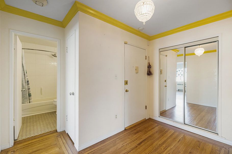 205 1695 W 10th Avenue Vancouver, BC - 20