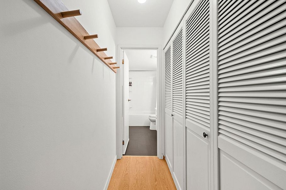 304 319 E 7th Avenue Vancouver, BC - 20