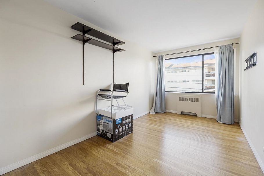 205 1695 W 10th Avenue Vancouver, BC - 21