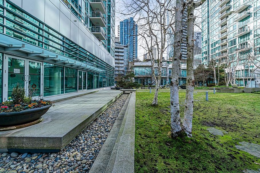 574 Nicola Street Vancouver, BC - 32