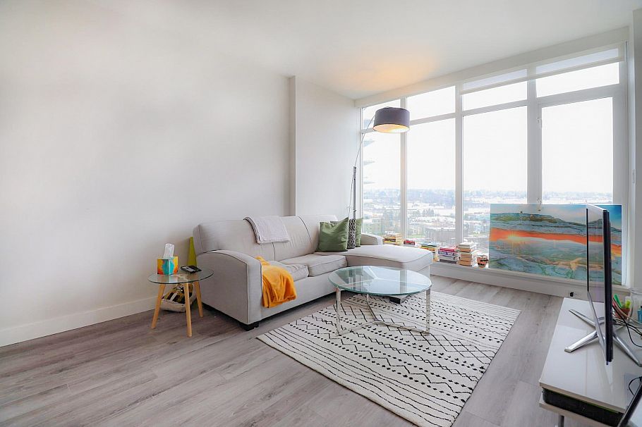 803 1788 Gilmore Avenue Burnaby, BC - 3