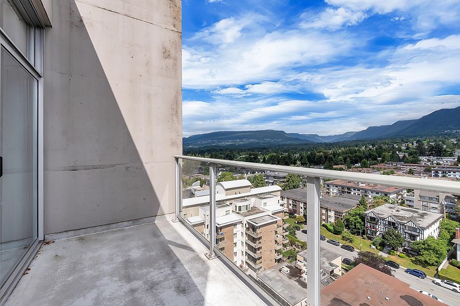 1403 120 W 16th Street North Vancouver, BC - 18