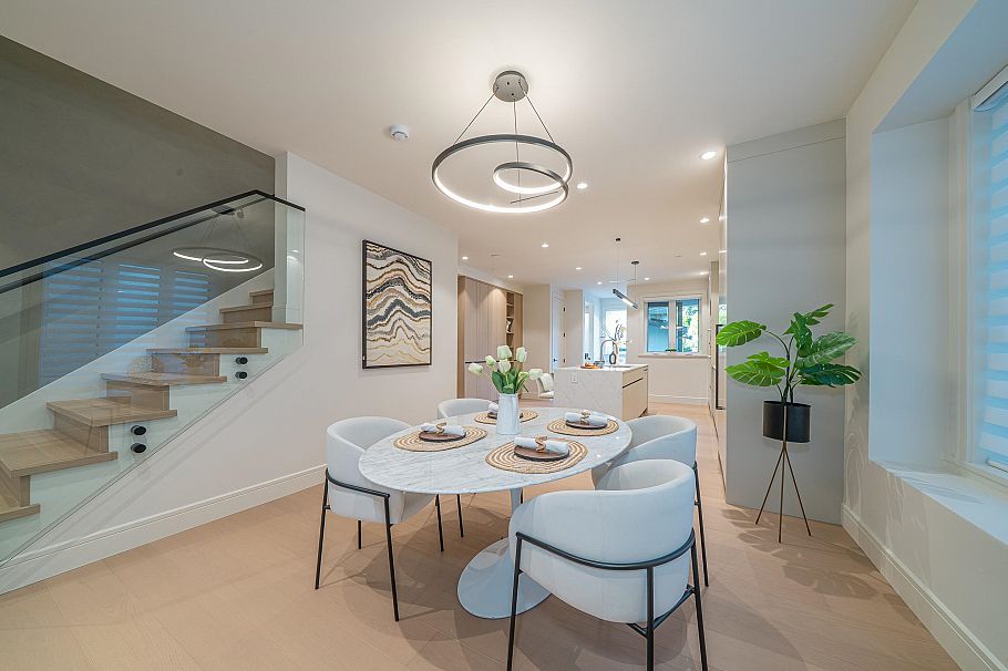 3849 W 26th Avenue Vancouver, BC - 10