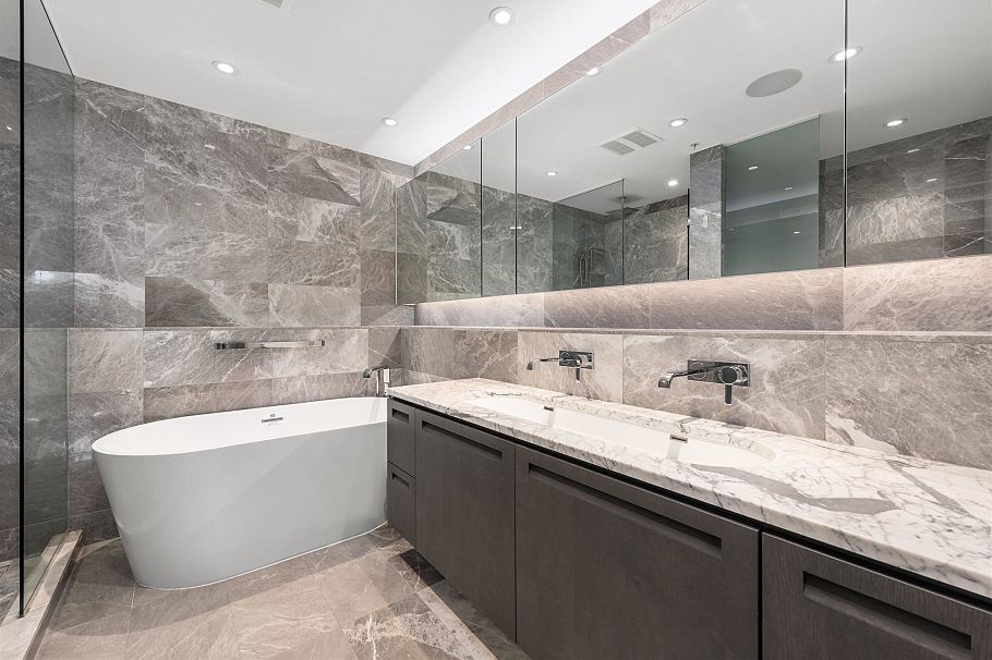 310 6333 W Boulevard Vancouver, BC - 15