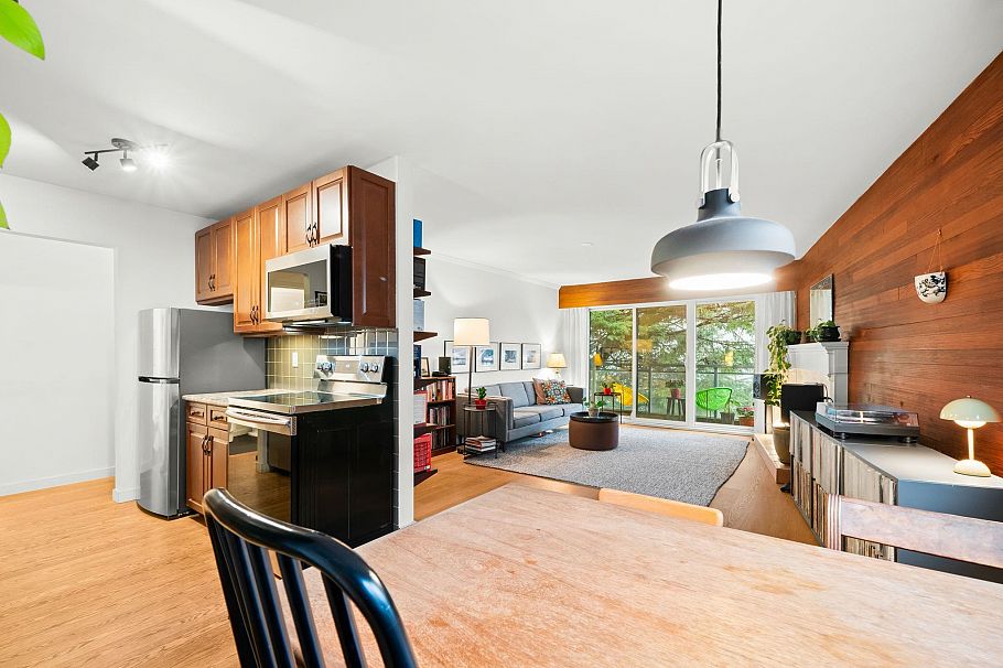 304 319 E 7th Avenue Vancouver, BC - 12