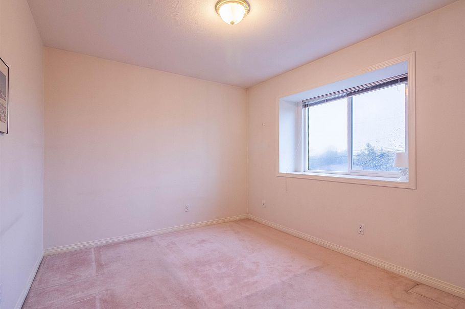 2468 E 4th Avenue Vancouver, BC - 20