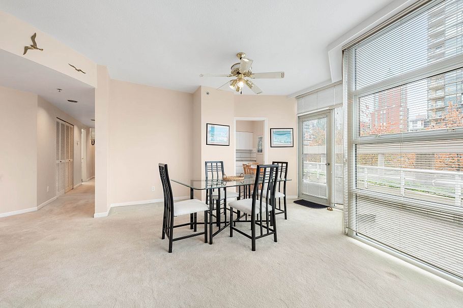 201 1788 W Georgia Street Vancouver, BC - 5