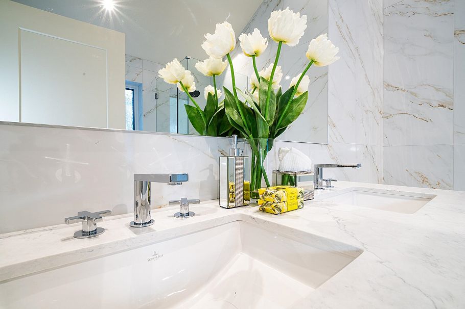 3849 W 26th Avenue Vancouver, BC - 17