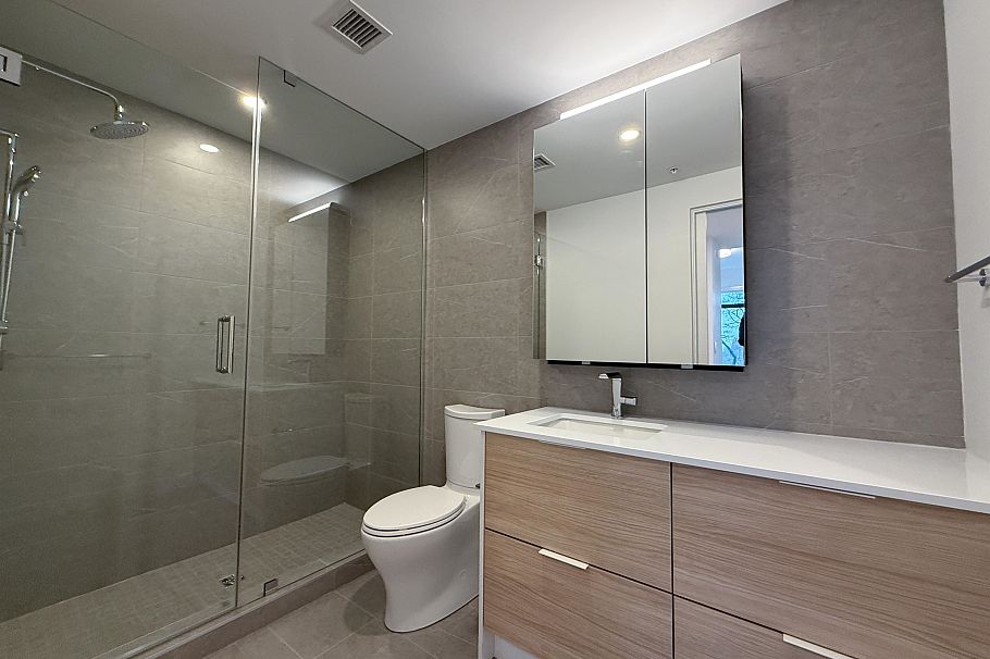 503 6485 MANITOBA STREET, Vancouver BC V5Y 2Z7 Vancouver, BC - 9