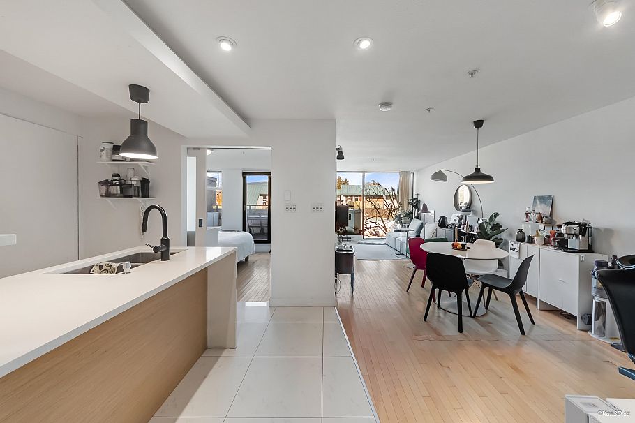 304 2525 Blenheim Street Vancouver, BC - 12