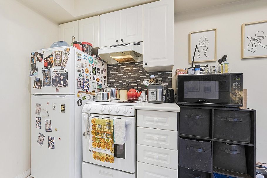 203 1520 Cotton Drive Vancouver, BC - 6