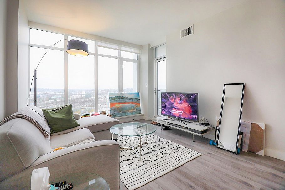 803 1788 Gilmore Avenue Burnaby, BC - 2