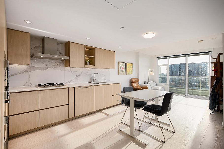 1007 8555 Capstan Way Richmond, BC - 4