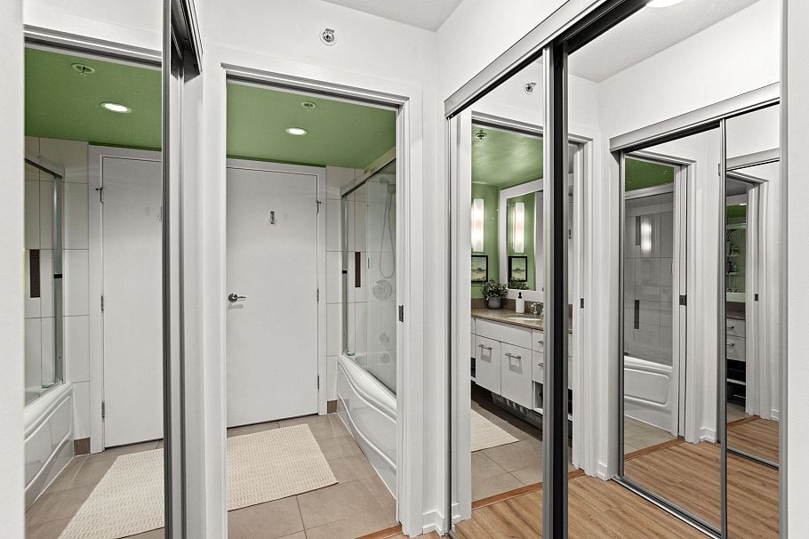 807 683 W Victoria Park North Vancouver, BC - 15