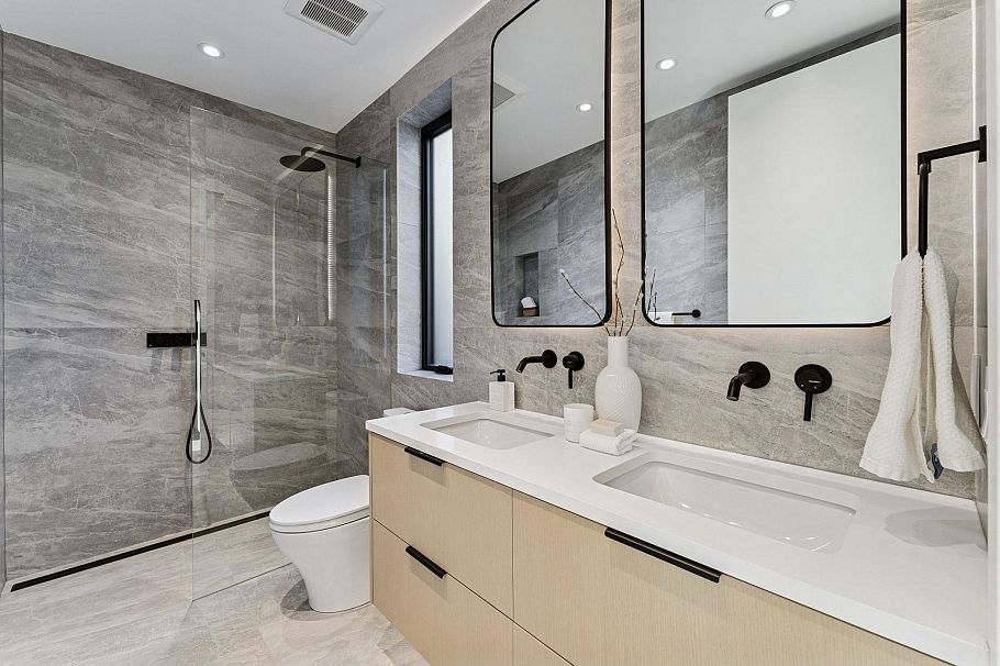 2 3036 W 14th Avenue Vancouver, BC - 12