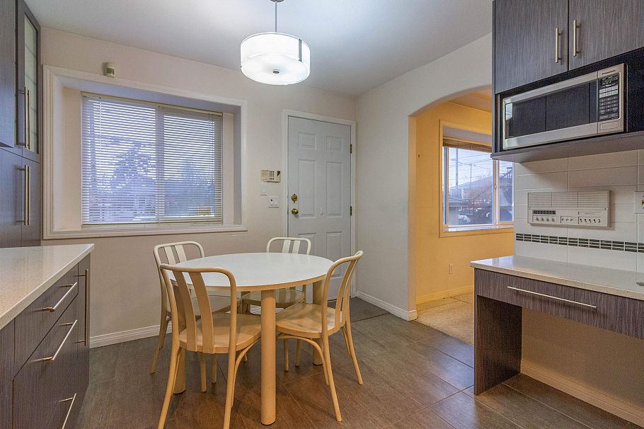 2468 E 4th Avenue Vancouver, BC - 7