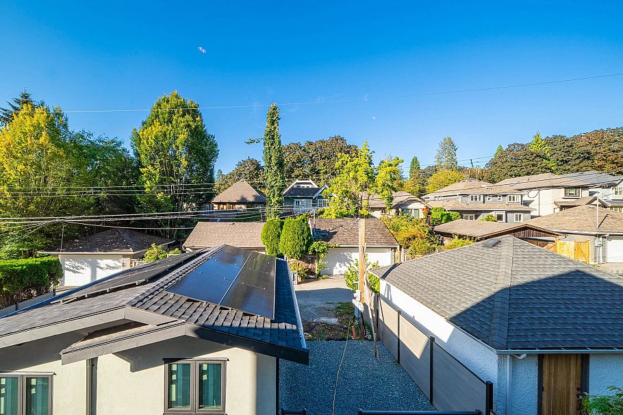 3849 W 26th Avenue Vancouver, BC - 28