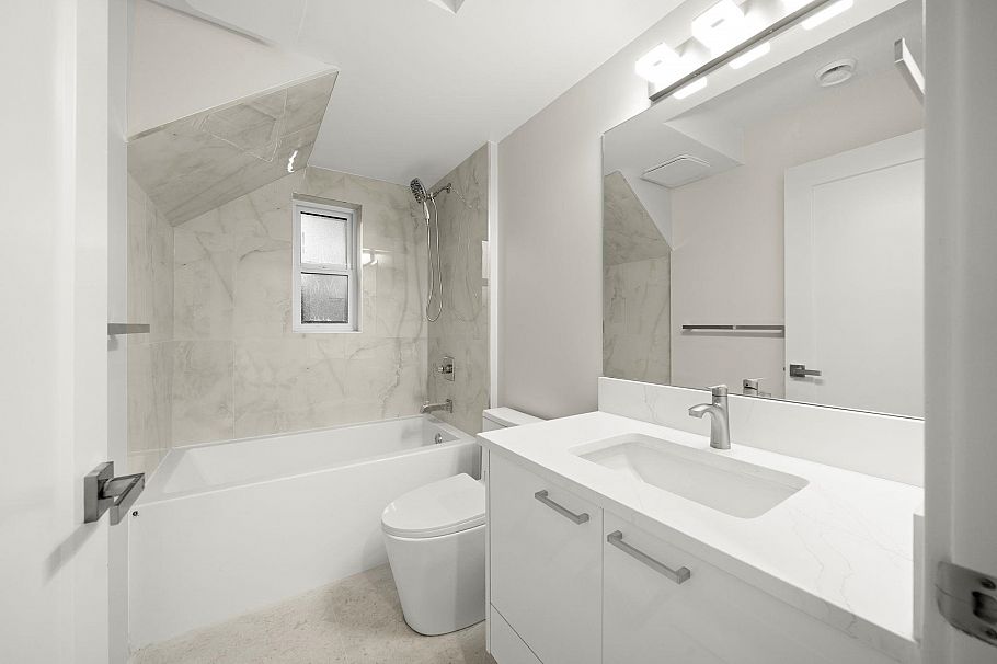 3 3881 Hurst Street Burnaby, BC - 20