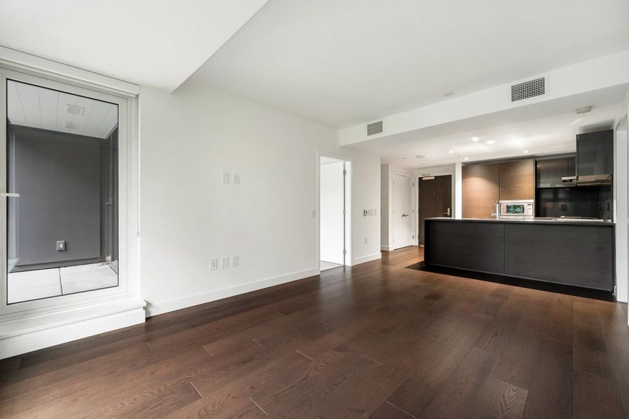 203 1561 W 57th Avenue Vancouver, BC - 17